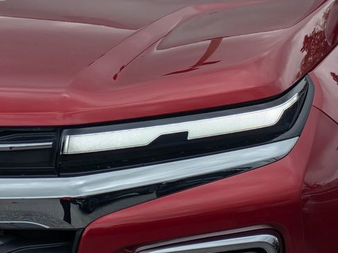 New 2026 Chevrolet Suburban Premier RWD image 9