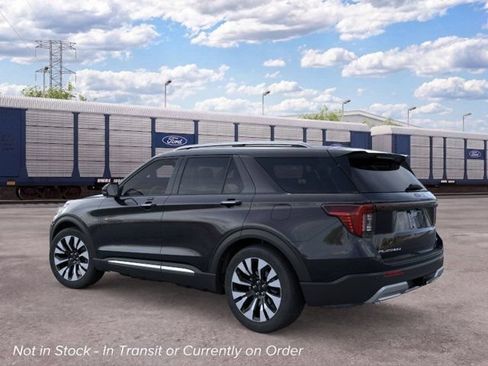 New 2026 Ford Explorer Platinum AWD/4WD image 4