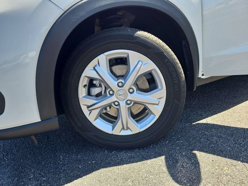 Certified 2024 Honda HR-V LX image 26