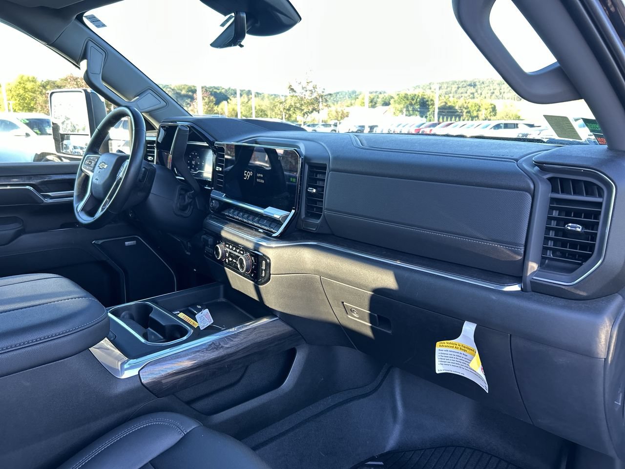 Used 2024 Chevrolet Silverado 3500 LTZ w/ LTZ Convenience Package AWD/4WD image 17