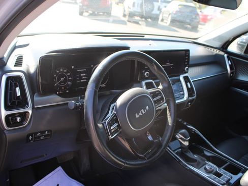 Used 2023 Kia Sorento SX FWD image 24