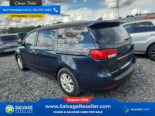 Used 2015 Kia Sedona LX w/ LX Convenience Package FWD image 3