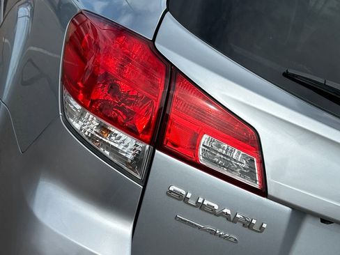 Used 2013 Subaru Outback 2.5i Limited image 24