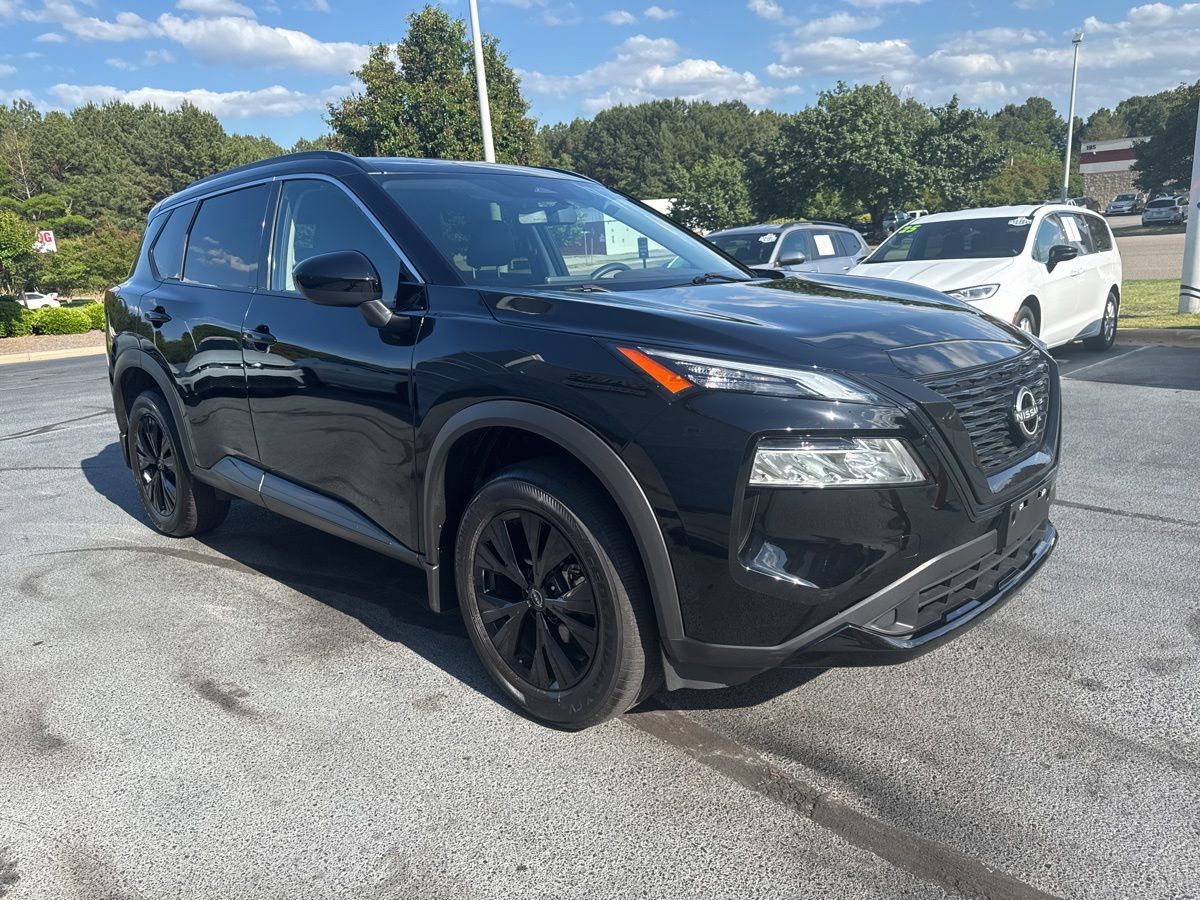 Used 2023 Nissan Rogue SV w/ SV Premium B Package AWD/4WD image 9