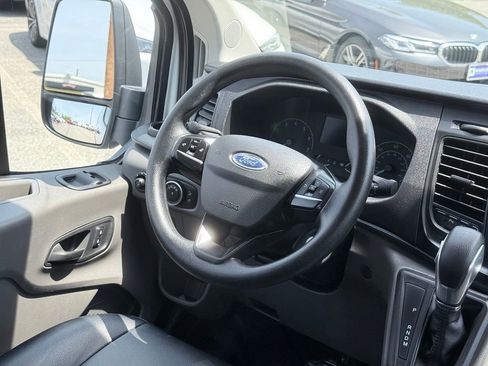 Used 2022 Ford Transit 350 XL RWD image 12