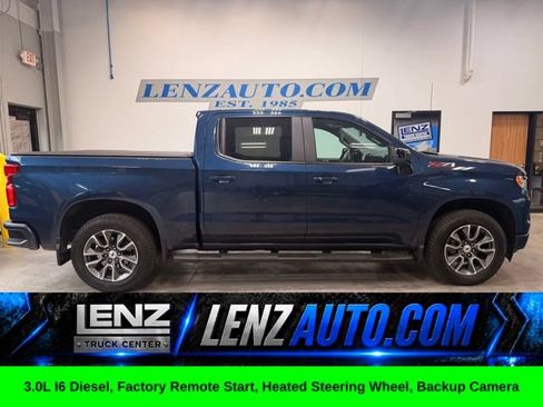 Used 2022 Chevrolet Silverado 1500 RST AWD/4WD image 1