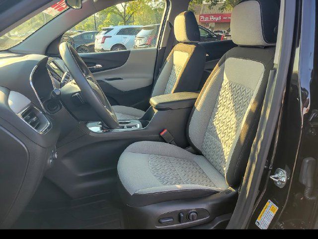 Certified 2024 Chevrolet Equinox LS w/ LS Convenience Package FWD image 6
