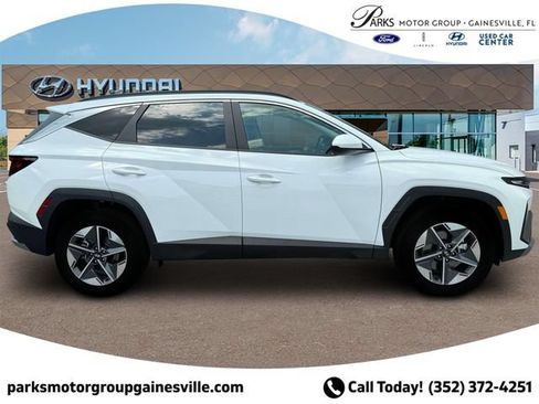 New 2025 Hyundai Tucson SEL AWD/4WD image 9