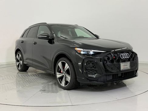 New 2025 Audi SQ5 Premium Plus image 7