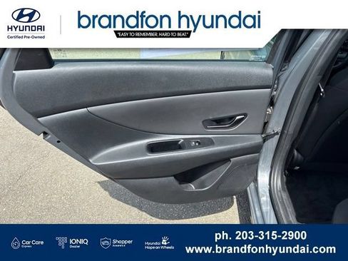 Used 2025 Hyundai Elantra Sport FWD image 10