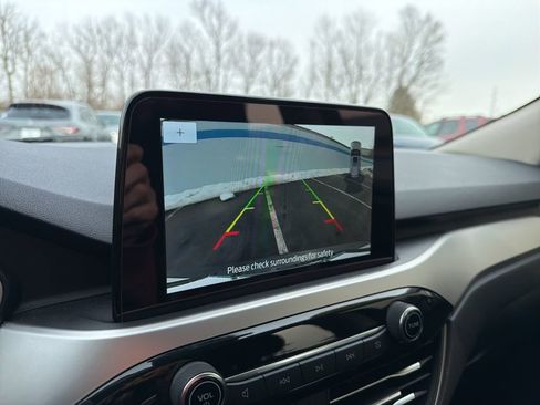 Used 2020 Ford Escape SEL image 29