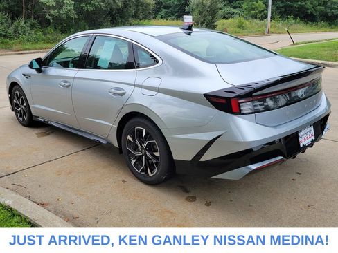 Used 2025 Hyundai Sonata SEL FWD image 5