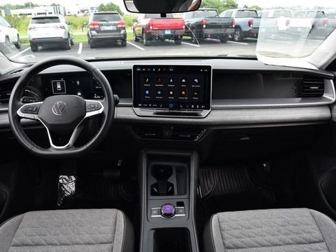 Used 2025 Volkswagen Tiguan S AWD/4WD image 7