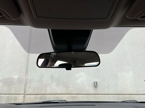 Used 2023 Nissan Altima 2.5 SV image 18