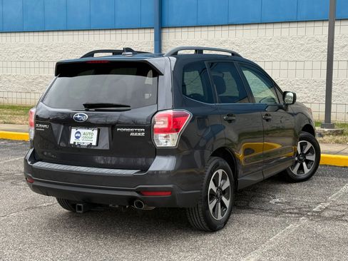 Used 2017 Subaru Forester 2.5i Limited image 5