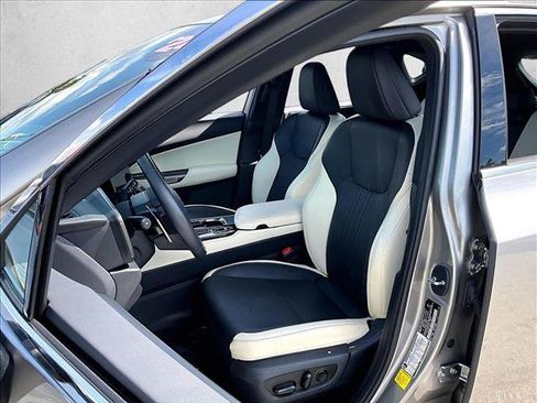 Used 2024 Lexus NX 250 FWD w/ Cold Area Package image 26