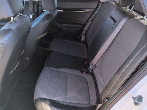 Used 2023 Kia Seltos S w/ Navigation Package image 15