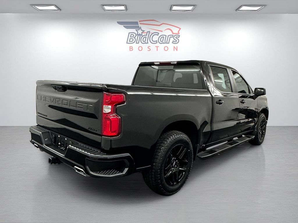 Used 2024 Chevrolet Silverado 1500 RST w/ Convenience Package II AWD/4WD image 4
