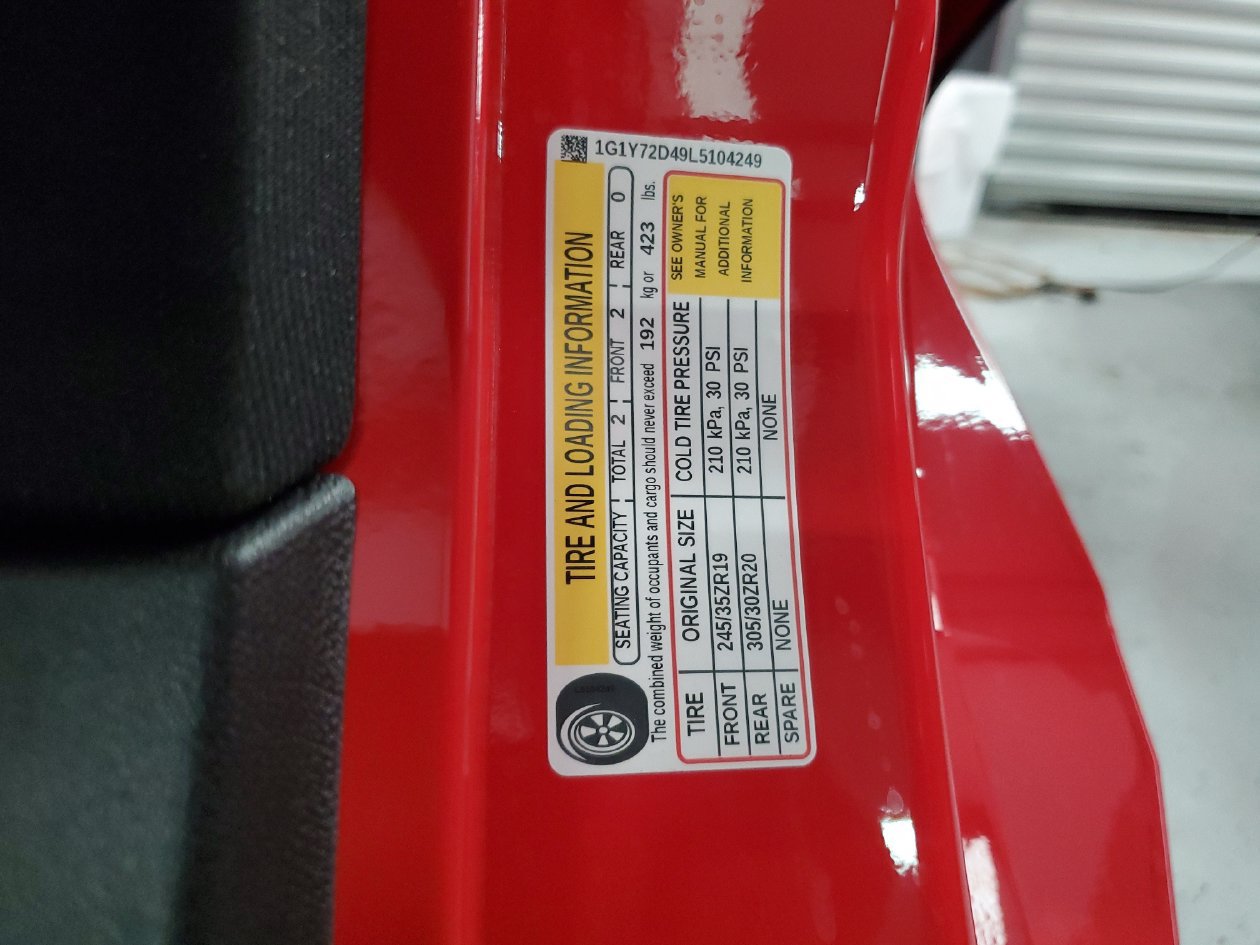 Used 2020 Chevrolet Corvette Stingray Preferred Cpe w/ 2LT Preferred Equipment Group RWD image 25