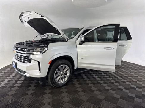 Used 2023 Chevrolet Tahoe Premier image 11