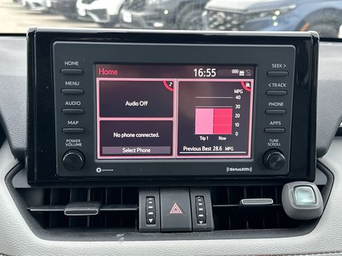 Used 2021 Toyota RAV4 XLE Premium image 31