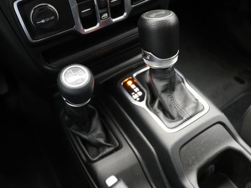 Used 2023 Jeep Wrangler Willys 4xe w/ Cold Weather Group image 25