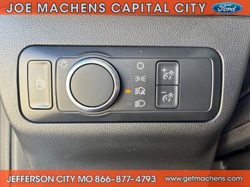 Certified 2022 Ford Escape SE image 20