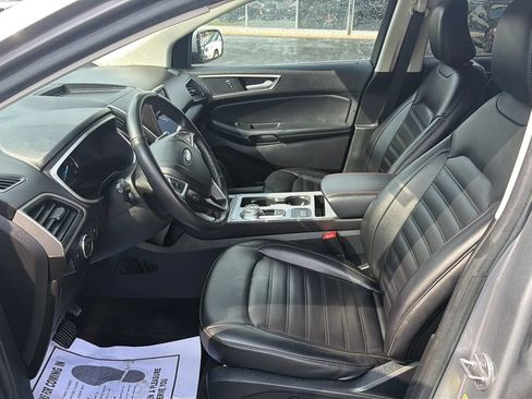 Used 2021 Ford Edge SEL FWD image 9