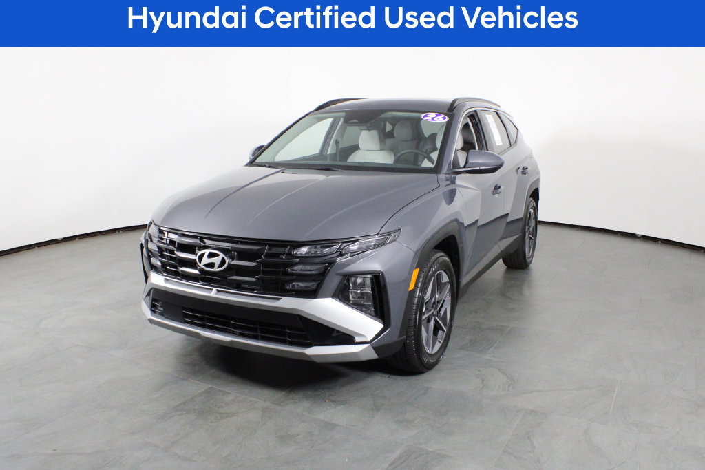 Certified 2026 Hyundai Tucson SEL Plus FWD image 2