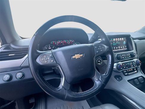 Used 2020 Chevrolet Tahoe LT image 11