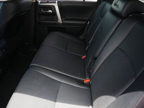 Used 2018 Toyota 4Runner Limited AWD/4WD image 27