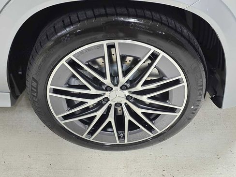 New 2026 Mercedes-Benz GLE 53 AMG 4MATIC Coupe image 9