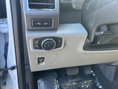 Used 2020 Ford F150 XLT w/ XTR Package image 16