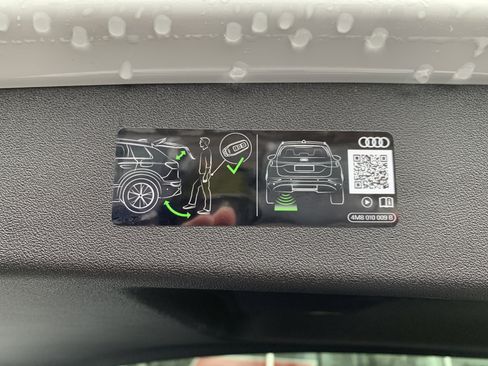 Certified 2025 Audi Q5 Premium Plus w/ Premium Plus image 23