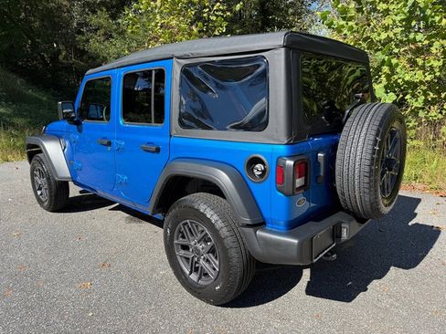 New 2025 Jeep Wrangler Unlimited Sport image 9