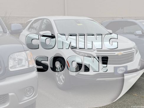 Used 2024 Chevrolet Equinox LT AWD/4WD image 1