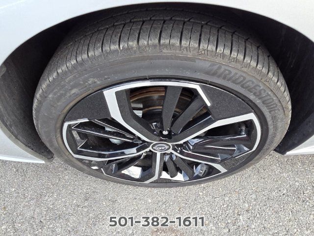 Used 2025 Nissan Altima 2.5 SR FWD image 8