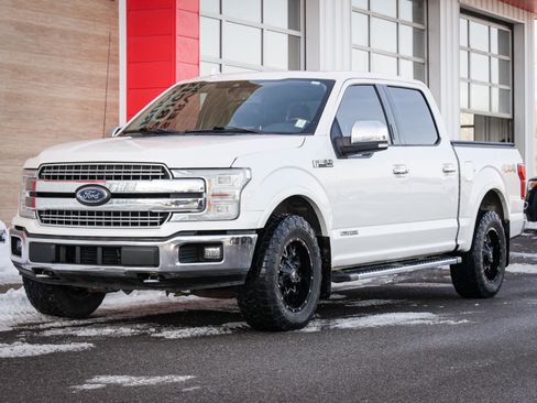 Used 2018 Ford F150 Lariat w/ Equipment Group 502A Luxury image 9