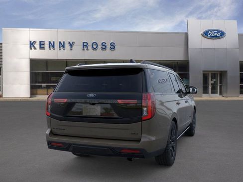 New 2026 Ford Expedition Max Platinum w/ Stealth Appearance Package image 9