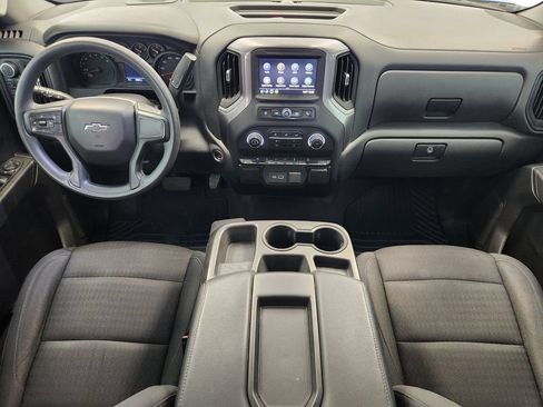 Used 2022 Chevrolet Silverado 1500 Custom Trail Boss AWD/4WD image 26