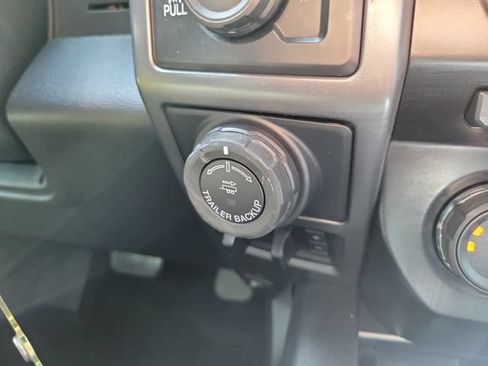 Used 2017 Ford F150 XLT w/ Equipment Group 301A Mid AWD/4WD image 27