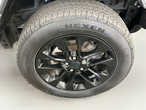 Used 2024 Jeep Wrangler Unlimited Sahara w/ Dual Top Group AWD/4WD image 11