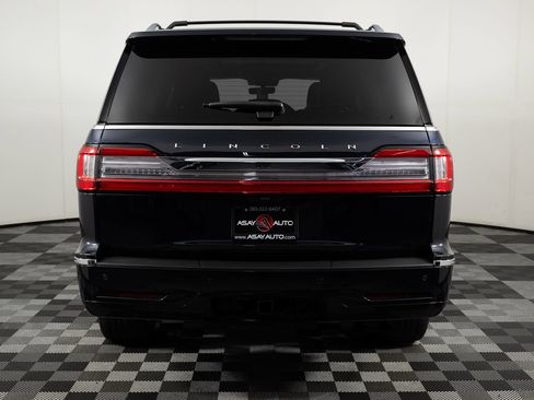 Used 2021 Lincoln Navigator Reserve w/ Cargo Convenience Package image 6