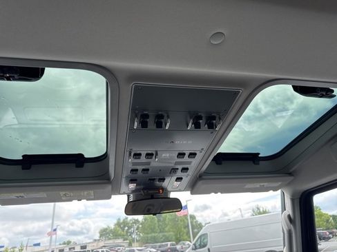 New 2025 INEOS Grenadier image 27