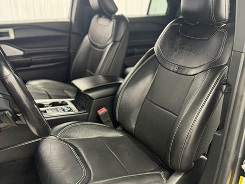 Used 2020 Ford Explorer ST w/ Premium Technology Package AWD/4WD image 13