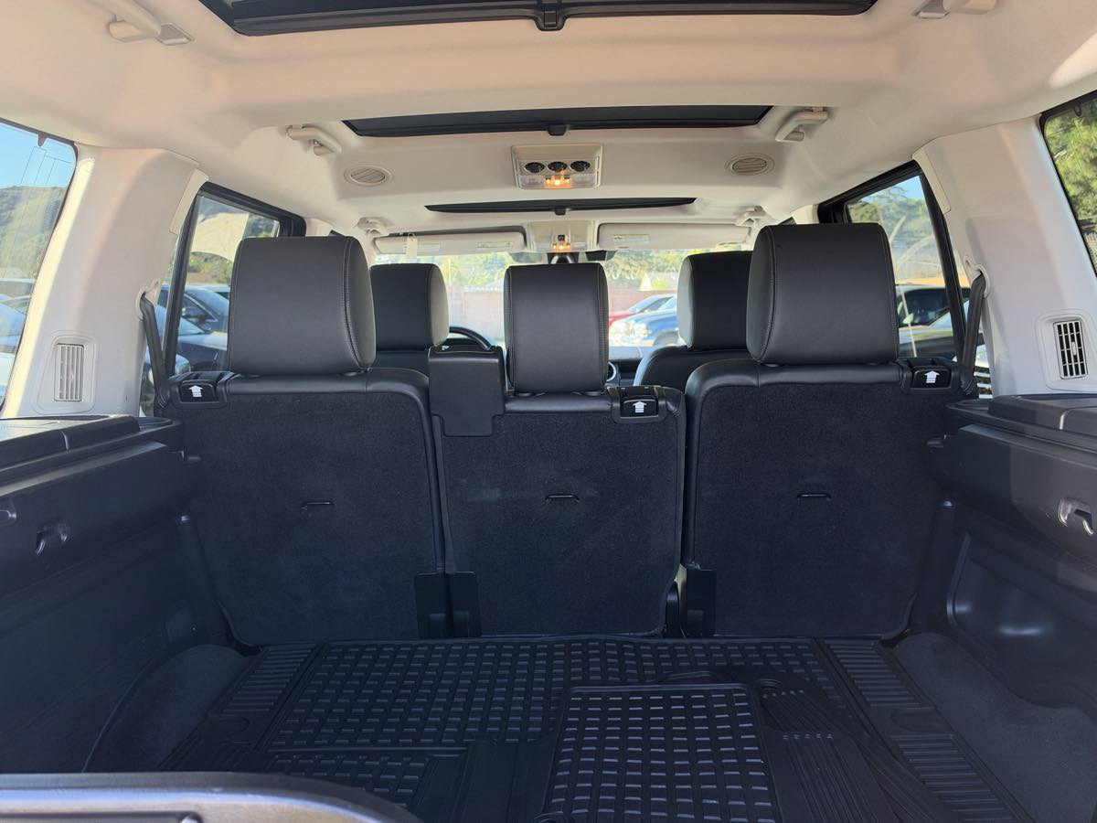 Used 2015 Land Rover LR4 HSE AWD/4WD image 29