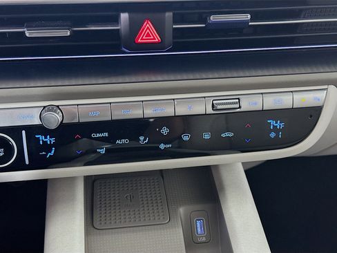 Used 2024 Hyundai Ioniq 6 SEL image 24