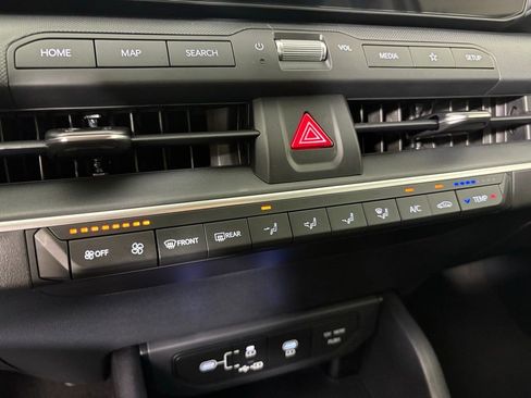 New 2026 Kia K4 FWD image 31