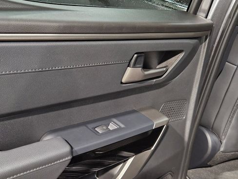 Certified 2025 Toyota Tundra Limited AWD/4WD image 36