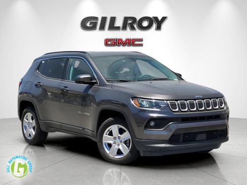 Used 2022 Jeep Compass Latitude AWD/4WD image 1